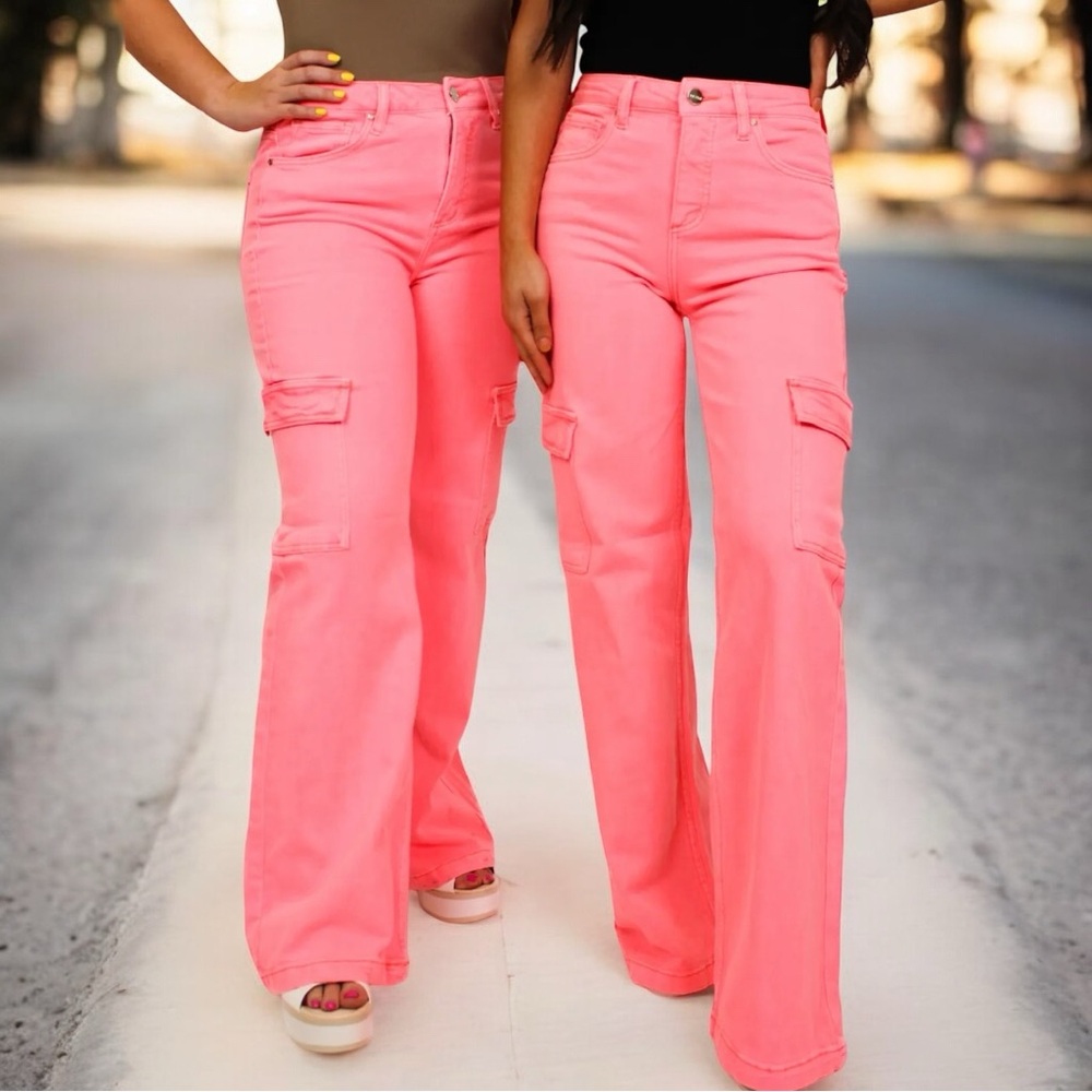 Risen Hot Neon Pink High Rise Wide Leg Cargo Jeans Size 15/32 - Picture 3 of 14